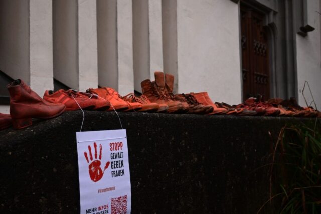 Orange_Days 06.49.18